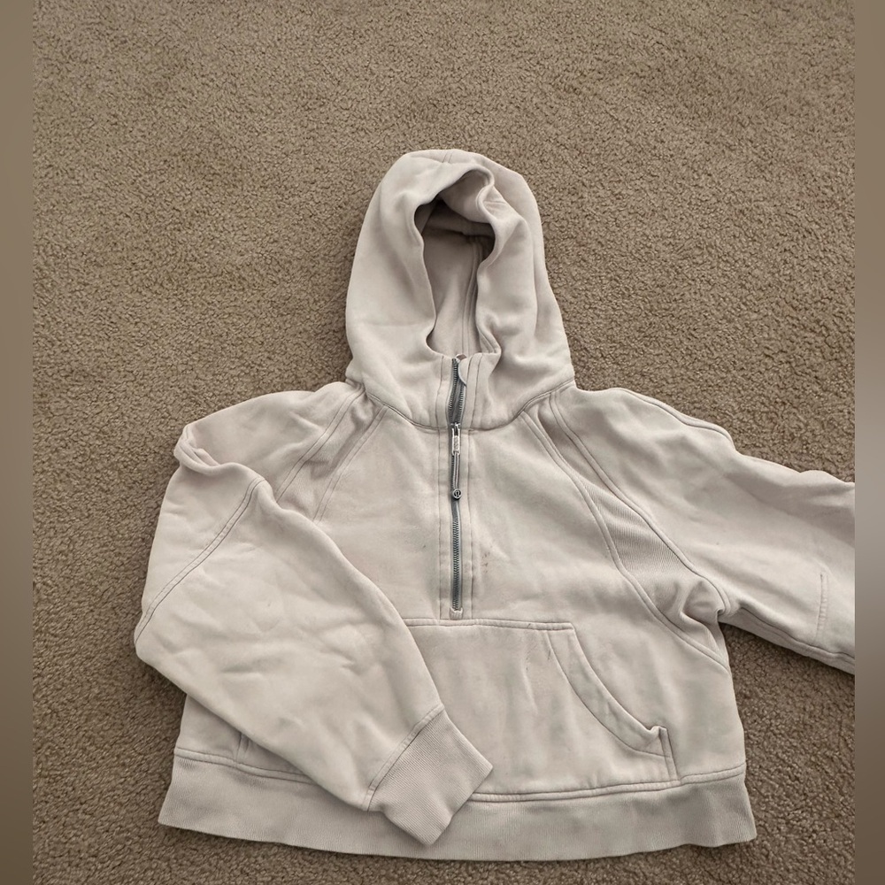 Lululemon Cropped scuba